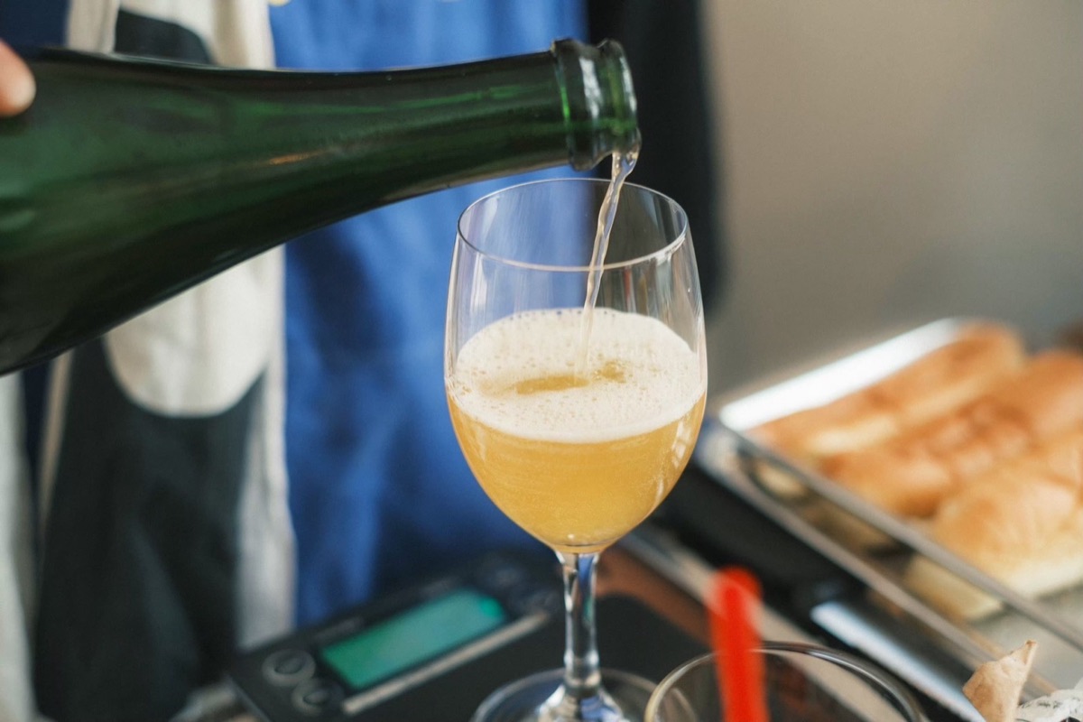 立ち飲みホームラン の出品イメージ